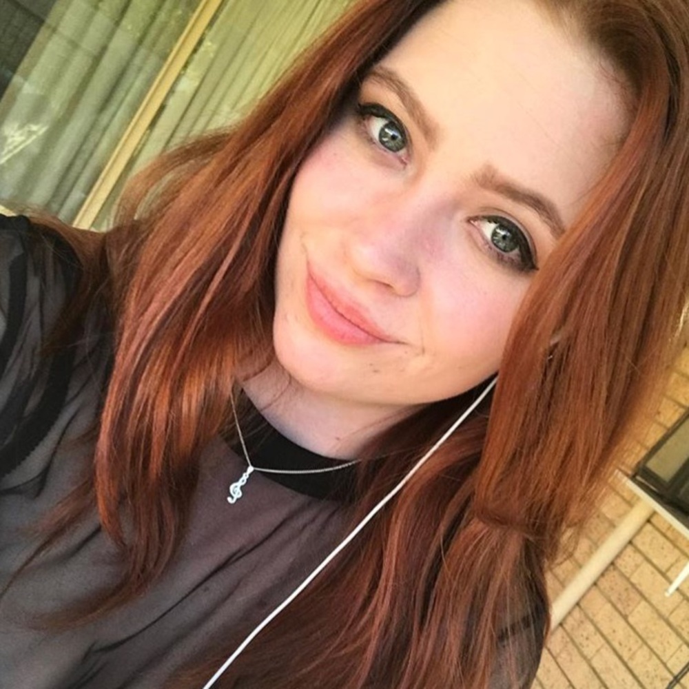 Meet your Posher, Natalie